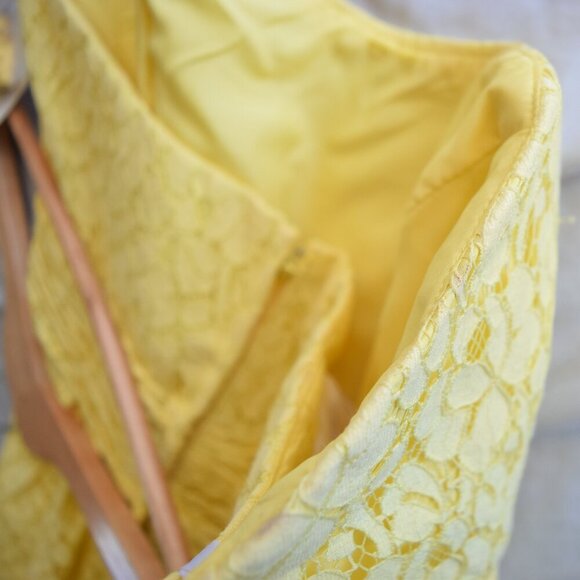 NWT DAVID'S BRIDAL Knee Length Floral Lace Strapless Dress In Yellow Size 12 - Picture 3 of 7